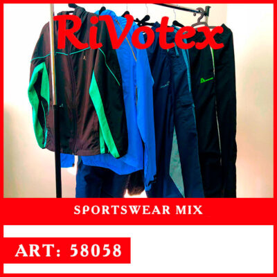 Sportswear (raincoat)
