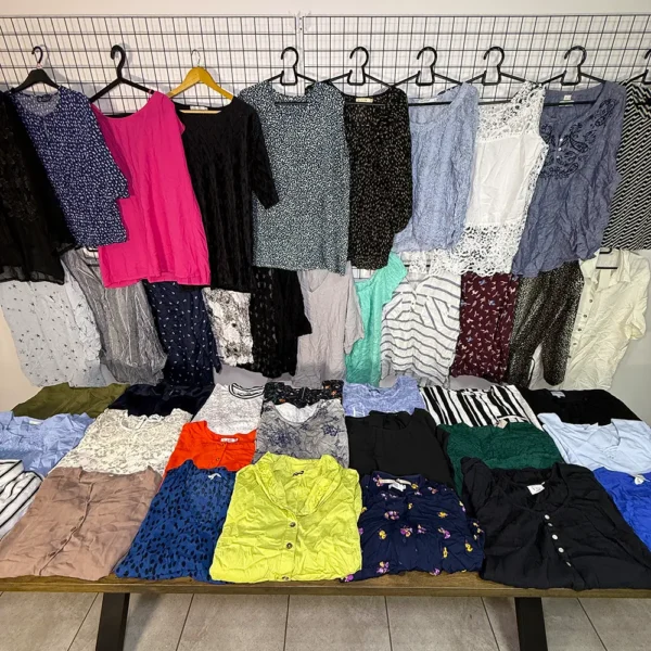 Жіночі сорочки блузки великих розмірів секонд хенд оптом L-XXL з бавовни, віскози, шифону та софту для офісу і повсякденного носіння